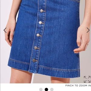 NWT ANN TAYLOR LOFT BUTTON DOWN DENIM SKIRT SIZE 8